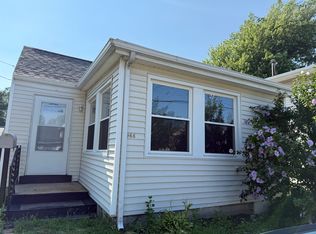 966 Bellevue Dr, Willoughby, OH 44094