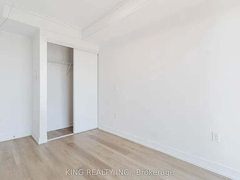 1 Jarvis St #531 — Photo 35