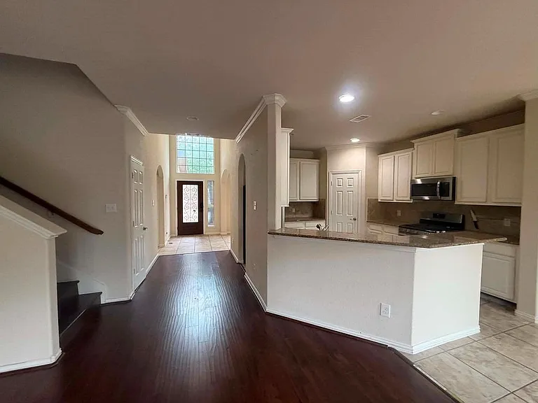 19806 Amber Village Ln — Photo 3