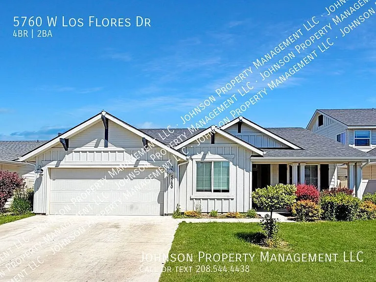 5760 W Los Flores Dr — Photo 1