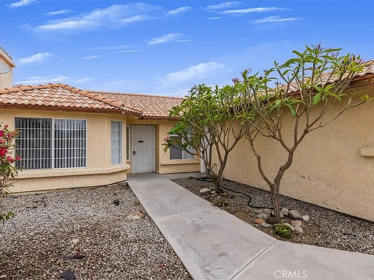 66144 Avenida Cadena — Photo 3