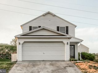 6106 Macarthur Dr, Harrisburg, PA 17112