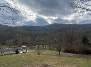 75 England Rdg, Sylva, NC 28779