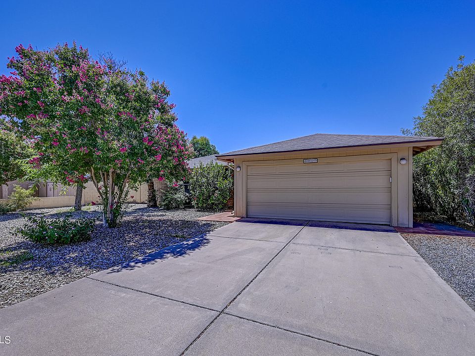 1st image of 3917 E CORRINE Drive