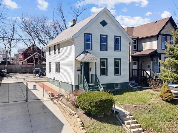 2243 South Woodward STREET, Milwaukee, WI 53207