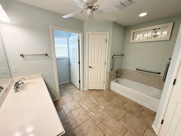 5621 Llano Ct — Photo 10