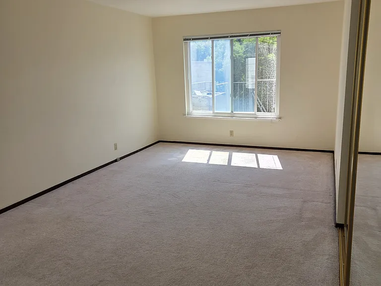 Second bedroom