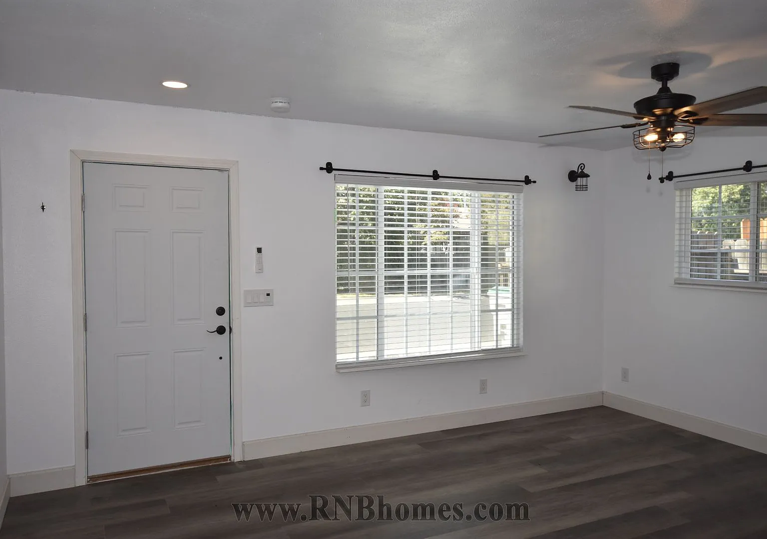 Maryland Avenue 1554 — Photo 3