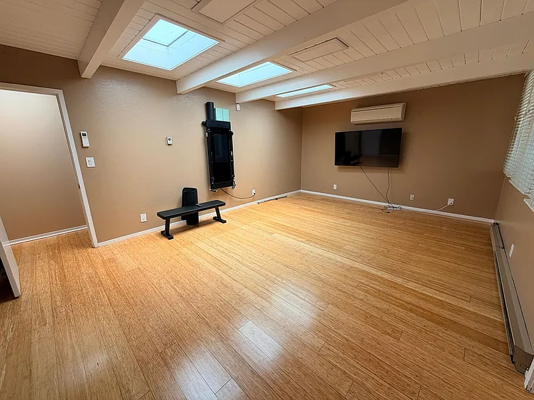1787 Wolfe Dr — Photo 25