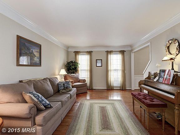4th image of 12703 Purdham Dr