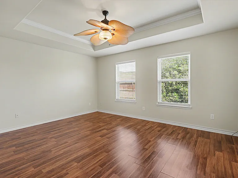 1111 Meadowbrook Dr — Photo 19