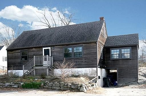 1st image of 80 Memorial Dr