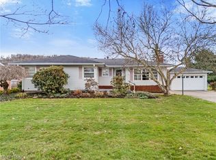 516 E Main St, Gnadenhutten, OH 44629