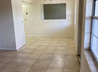 238 Coventry Pl #J-2380, West Palm Beach, FL 33418