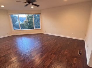 871 California Dr APT A, Burlingame, CA 94010