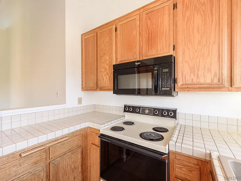 7260 Calle Cristobal #48 — Photo 21
