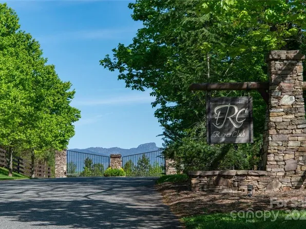 2040 River Bend Ln, Morganton, NC 28655