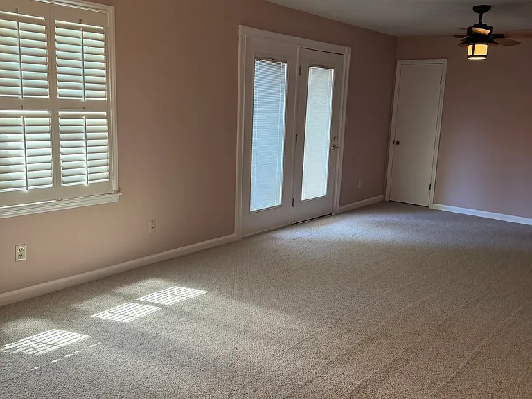 849 Knottingham Dr — Photo 17