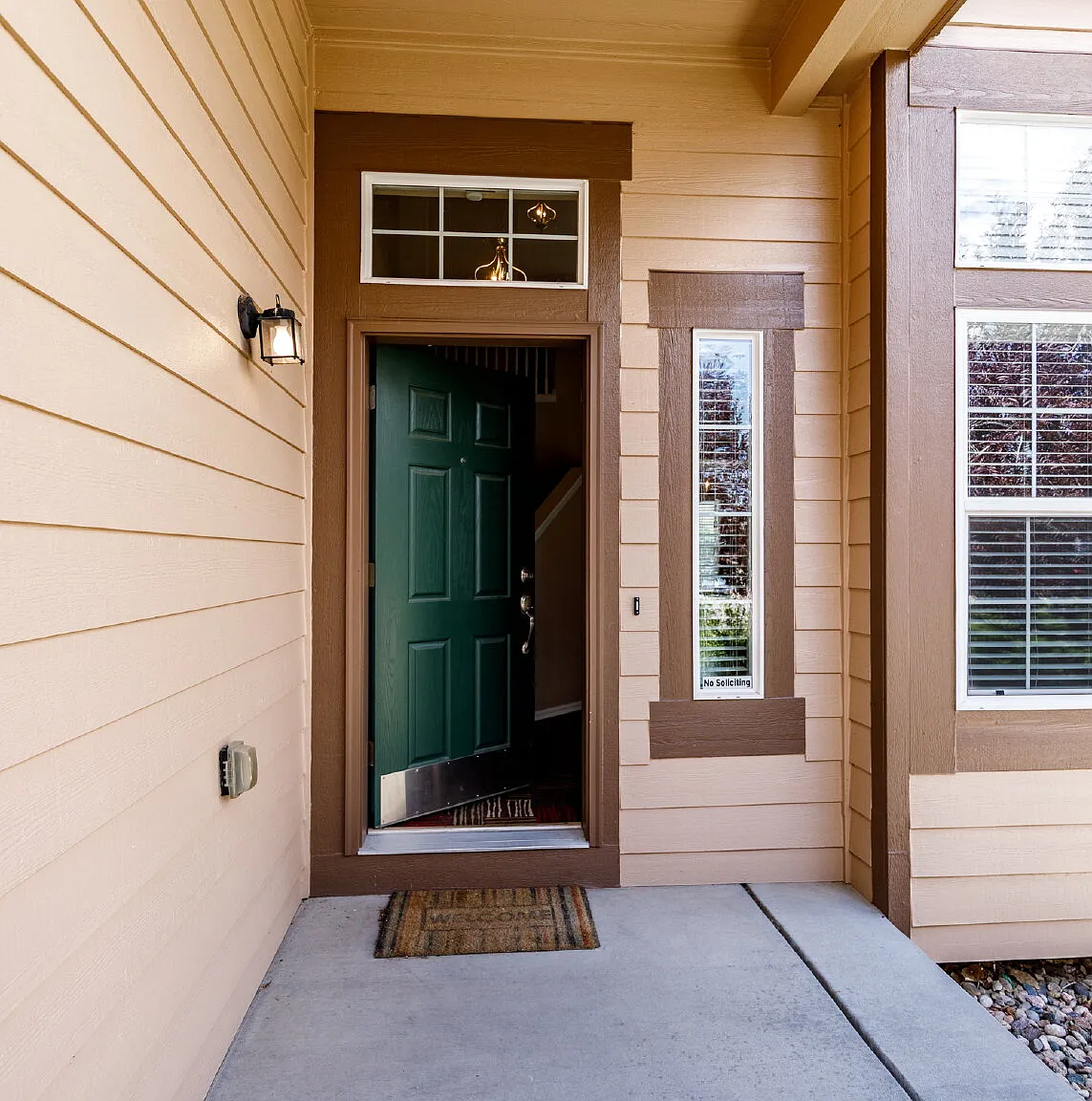 4 bed, 3.5 bath, 2963 sqft, $2,850 — Photo 3