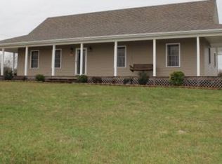 182 Combest Dr, Columbia, KY 42728