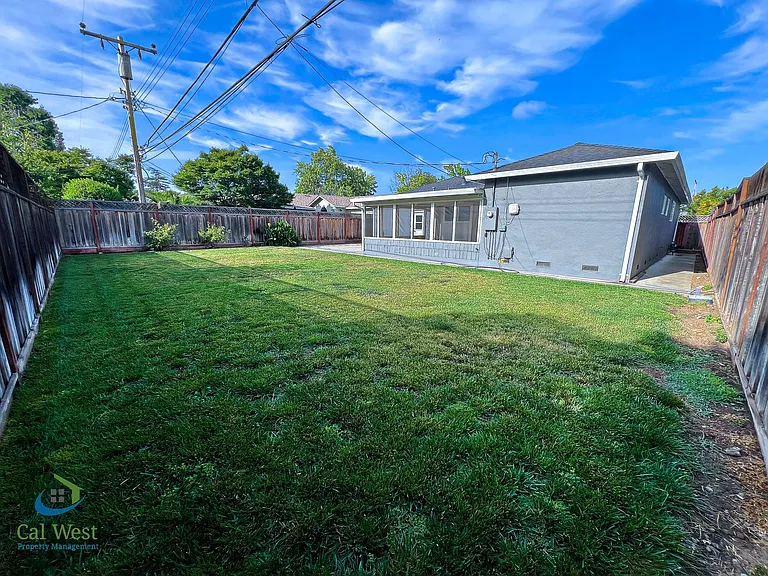 3048 San Luis Rey Ave — Photo 31