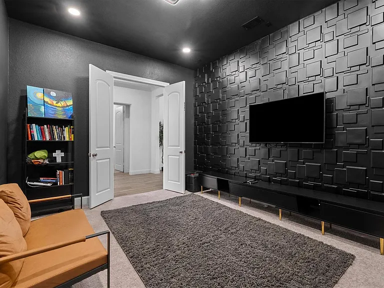 28096 Woodland Bend Way — Photo 21