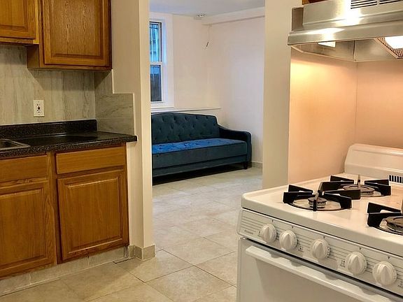 4th image of 3724 29th St