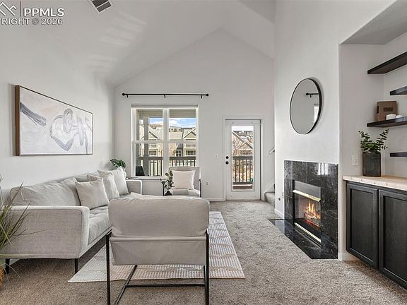 3rd image of 6009 Castlegate Dr W APT C36