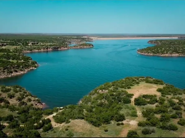 77 N Ridge Dr, Justiceburg, TX 79330