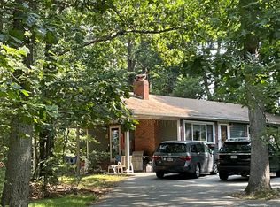 46 Pine St, Walpole, MA 02081