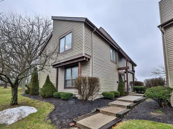 98 Saint Andrews Dr Unit 1, Cincinnati, OH 45245