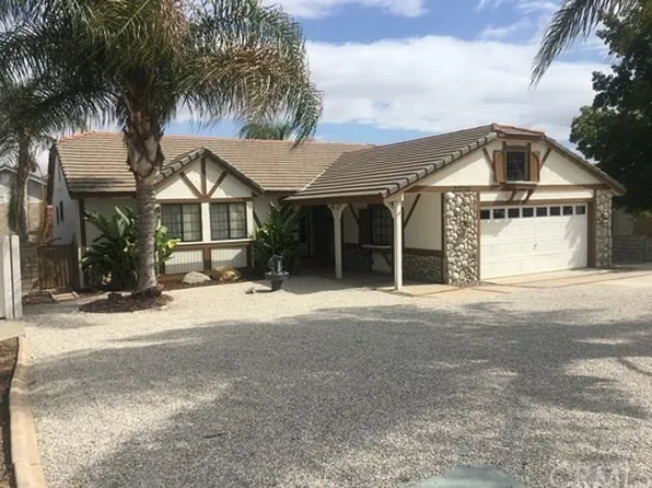 22778 S Canyon Lake Dr, Canyon Lake, CA 92587