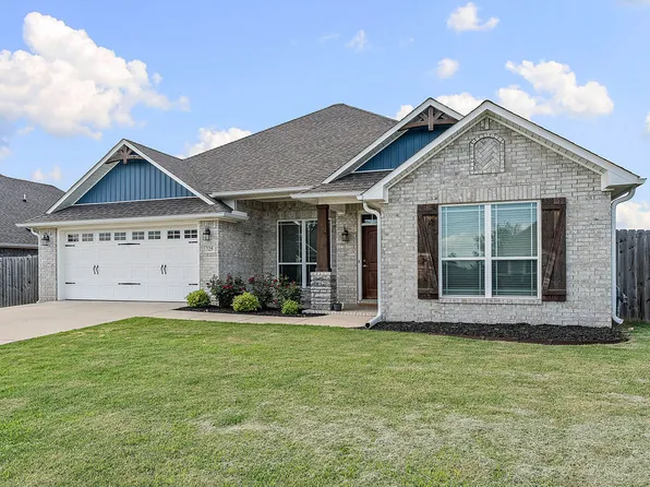 725 Macdonald Dr, Pea Ridge, AR 72751