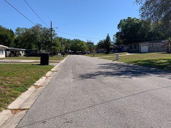 5th image of 3105 E Elm St