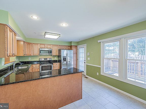 5th image of 9350 Sombersby Ct