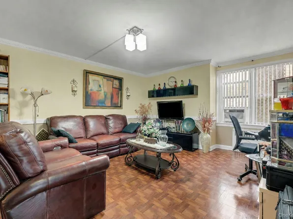 39-45 51St #5C, Woodside, NY 11377
