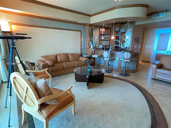 5th image of 16047 Collins Ave APT 1701