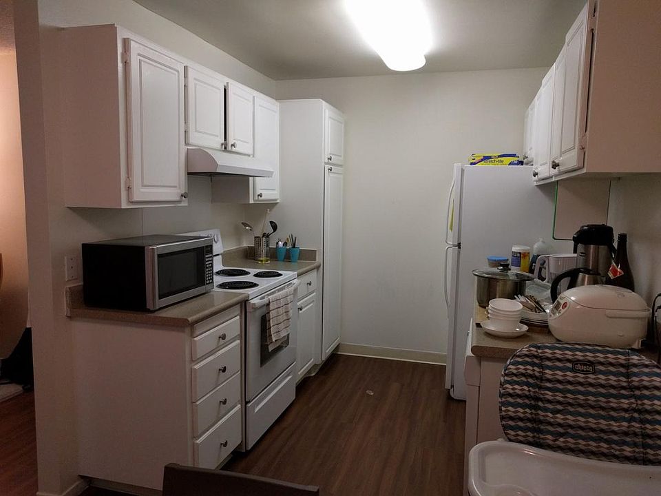 1st image of 752 Marlin Ave APT 4