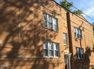 648 23rd Ave APT 2W, Bellwood, IL 60104