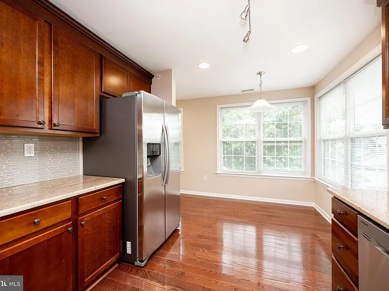 141 Stewarts Ct #307 — Photo 14