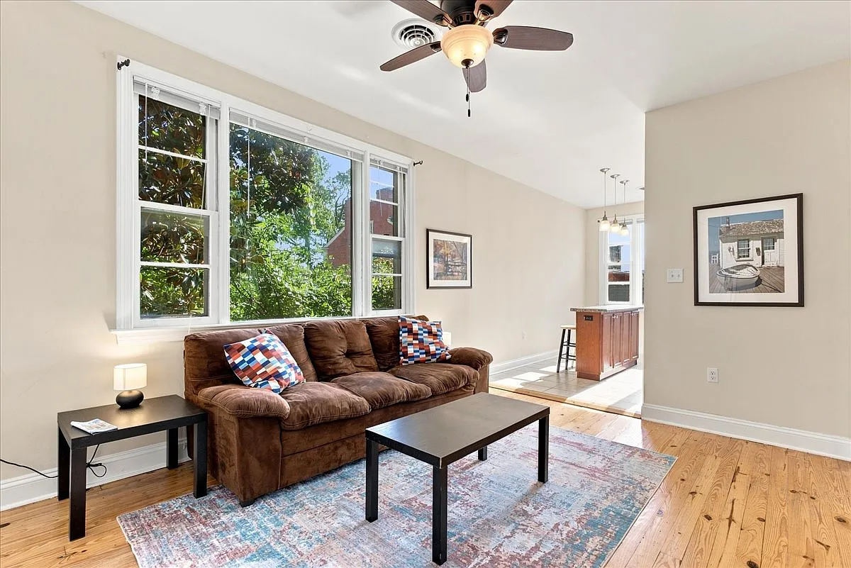 2 bed, $1,950 — Photo 2
