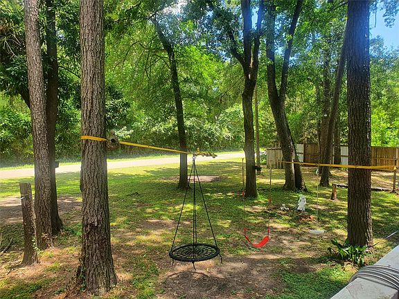 5th image of 15743 Paradise Point Dr