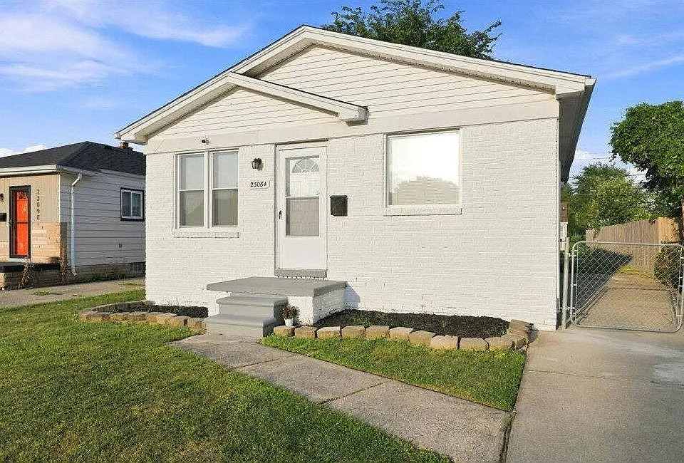 23084 Lambrecht Ave