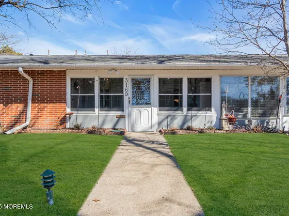 316 Coventry Court #D, Lakewood, NJ 08701
