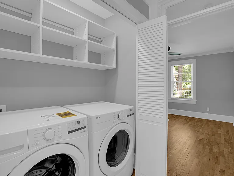 2901 Burney Dr — Photo 24