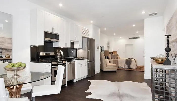 Rented by Douglas Elliman | media 3