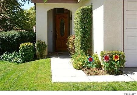 4th image of 25818 Hammet Cir