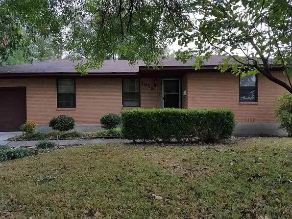 1913 S 43rd St, Temple, TX 76504