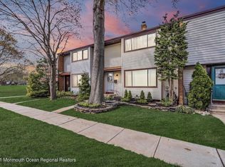 898 Jamestown Rd, East Windsor, NJ 08520