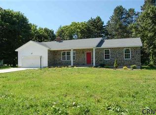 1 Theresa Ln, East Greenbush, NY 12061